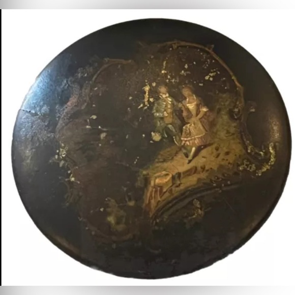 Antique Lacquered Courting Couple Scene Lidded Powder Trinket Box Red Inside - Picture 12 of 12